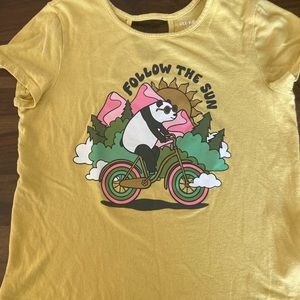 Old navy girls size XL 14 yellow t-shirt follow the sun